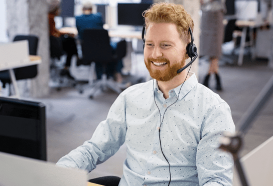 Helpdesk employee ready to assist.